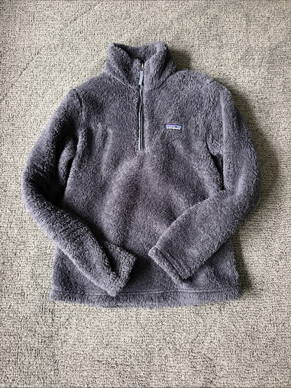 Patagonia Women’s Dark Gray Zip-Up Fleece Pullover